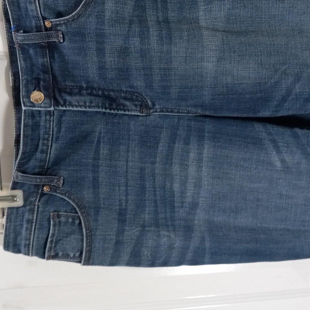 Chico's  So Slimming Girlfriend Slim Leg Ankle Sz 1 or Size 8